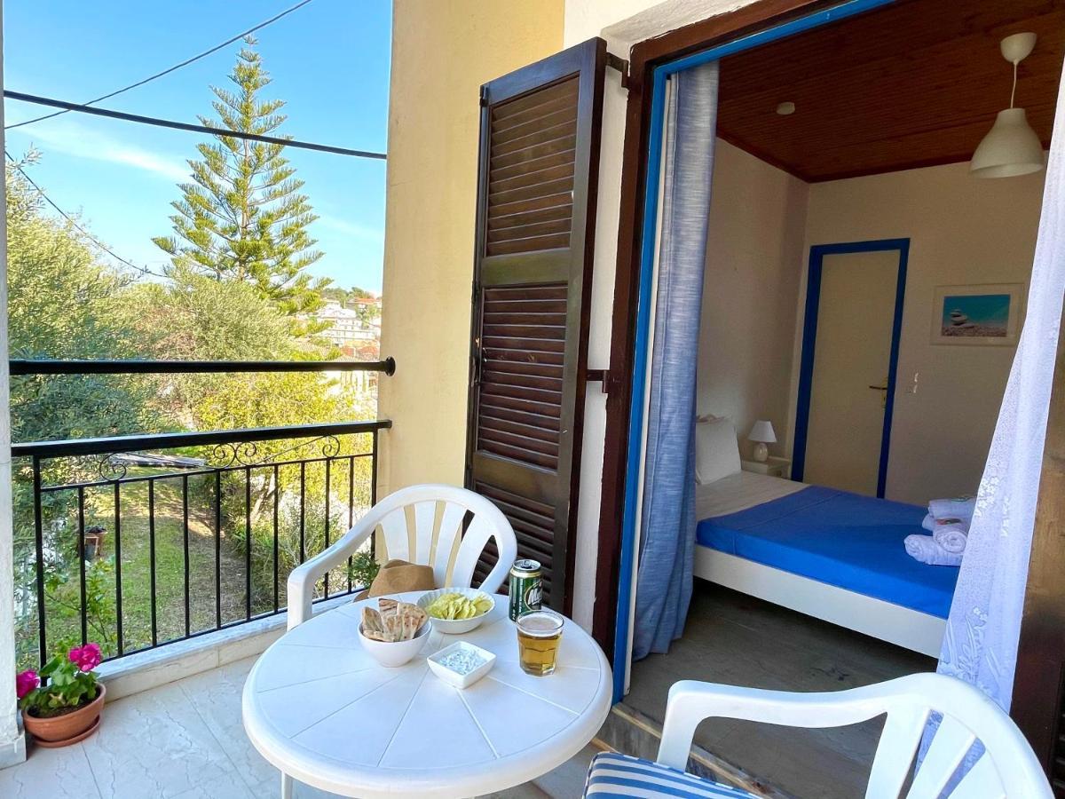 Sunflower Apartments & Studios Kassiopi Luaran gambar