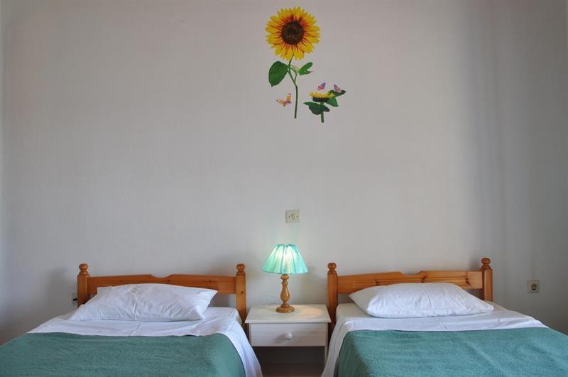 Sunflower Apartments & Studios Kassiopi Luaran gambar