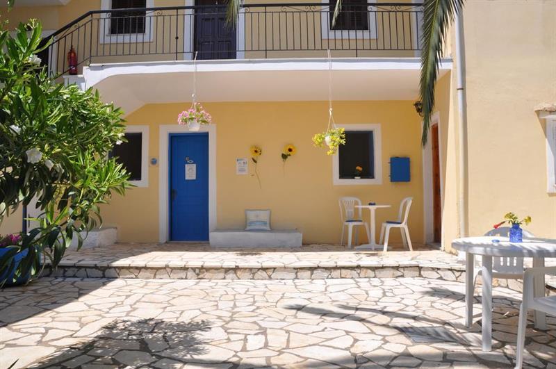 Sunflower Apartments & Studios Kassiopi Luaran gambar