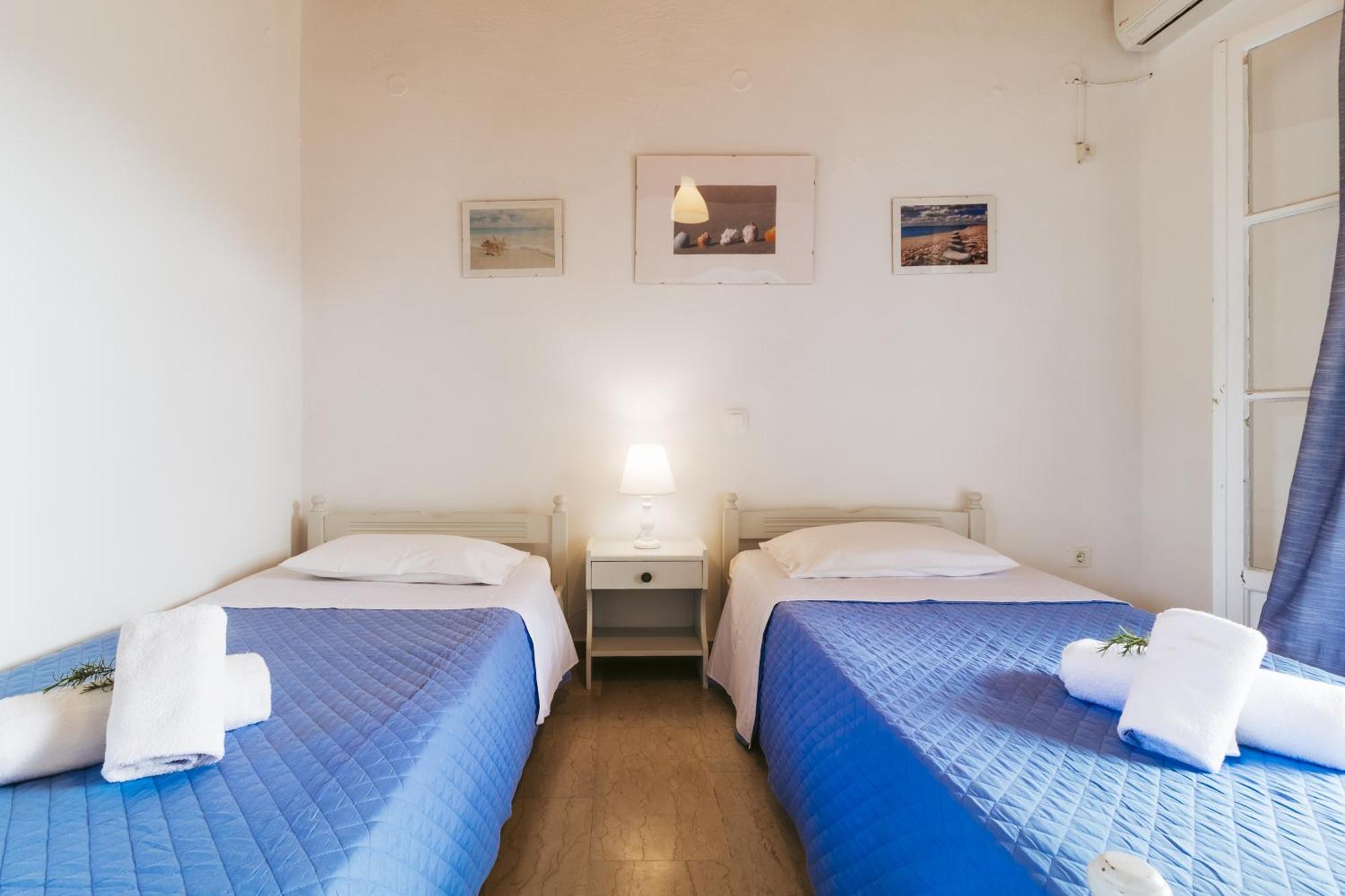 Sunflower Apartments & Studios Kassiopi Luaran gambar